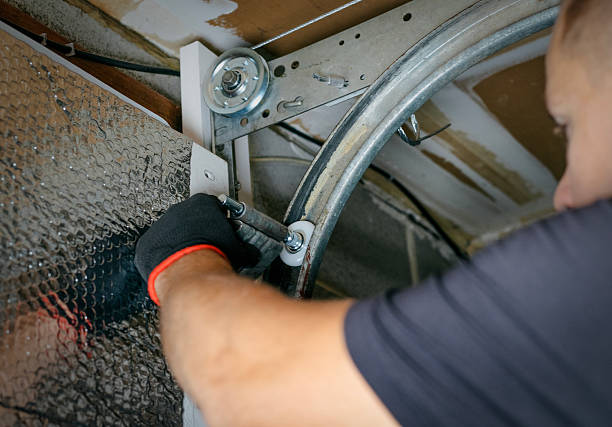 Affordable Garage Door Panel Replacement solutions in Klamath Falls, OR